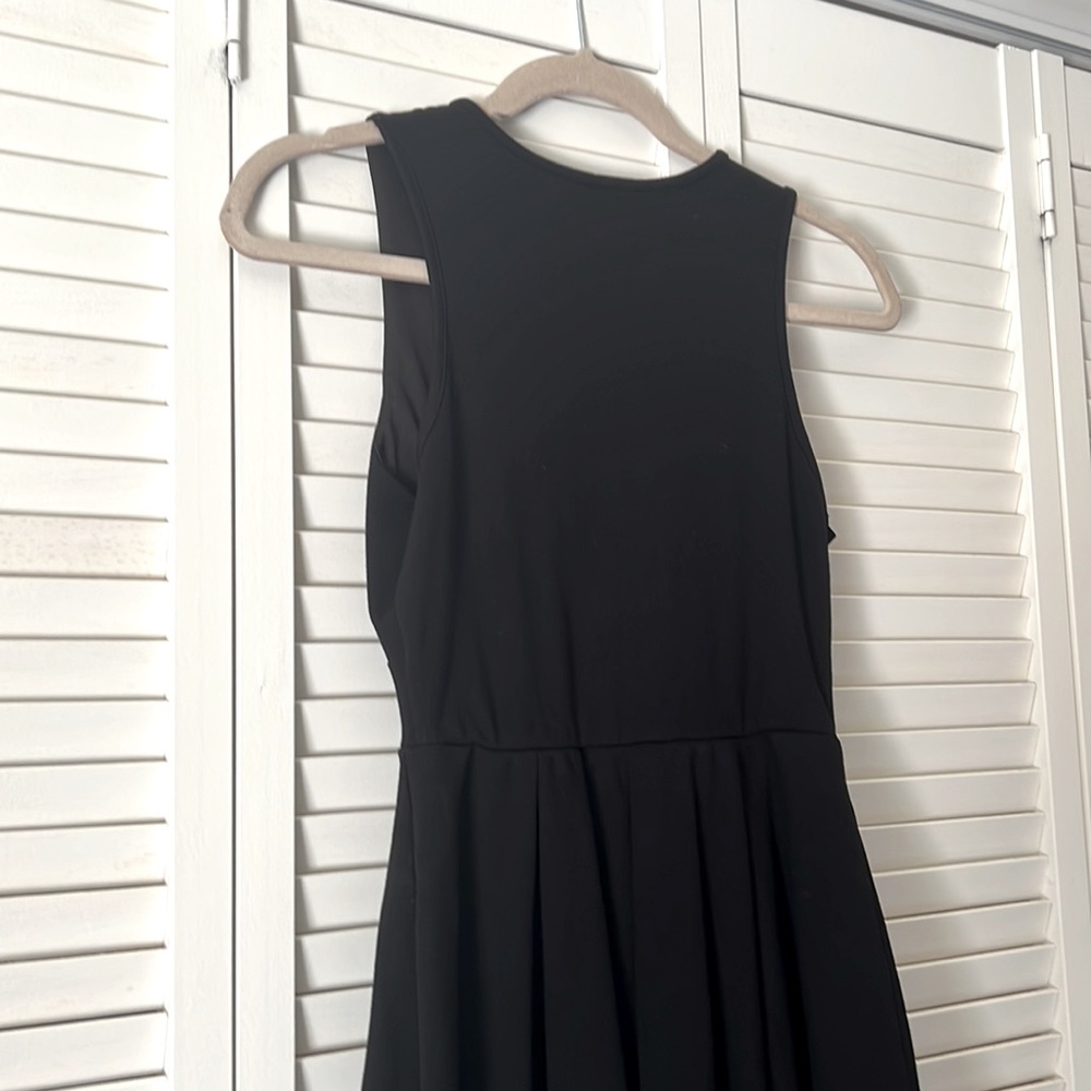 CUTE BLACK DRESS - Picture 5 of 5